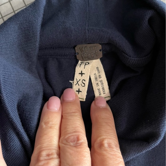 WE THE FREE PEARL GIRL TEE - Picture 11 of 14